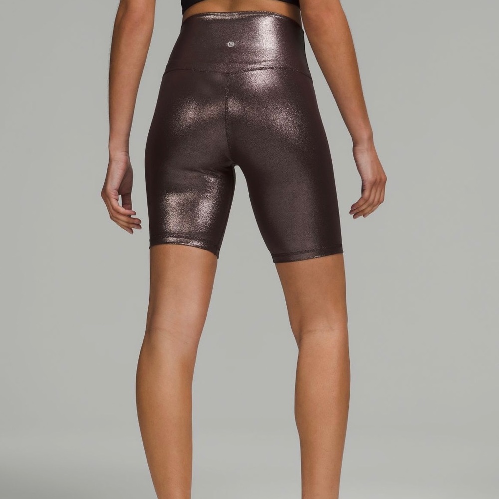 Lululemon Align High-Rise Short 8” Shine - radiate foil print french press